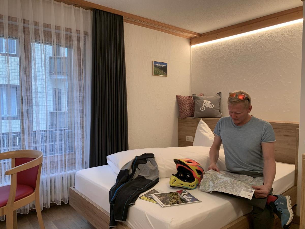 Hotel Crystal Engelberg Bagian luar foto
