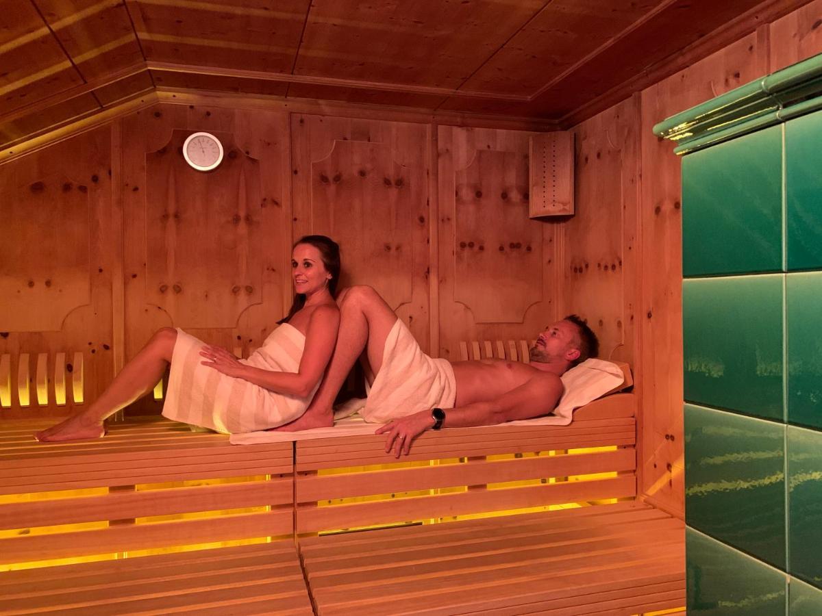 Hotel Crystal Engelberg Bagian luar foto