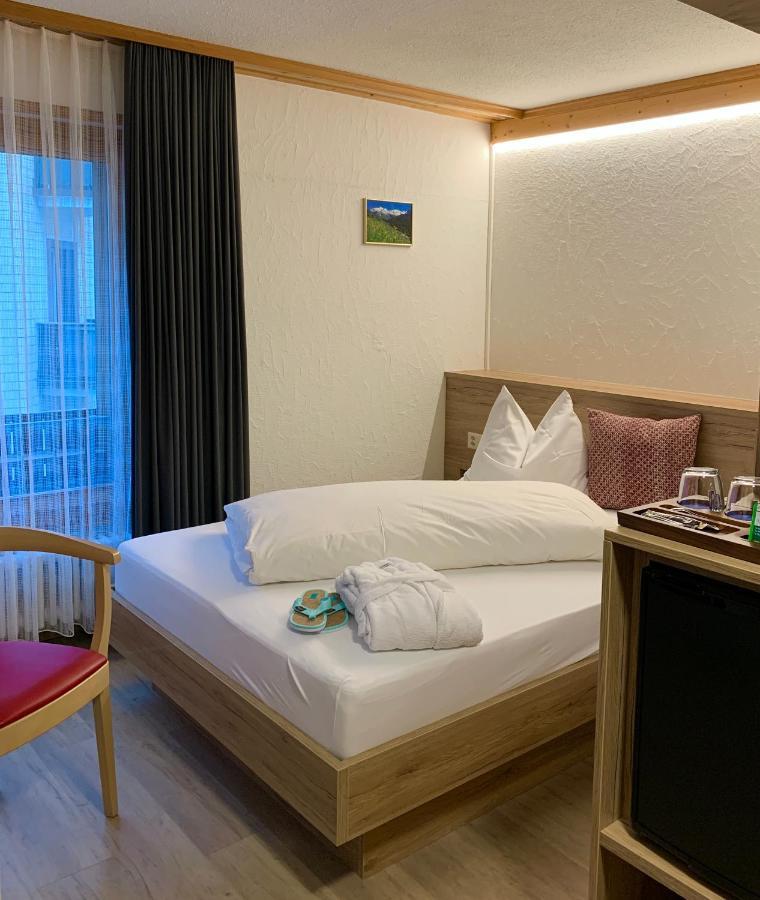 Hotel Crystal Engelberg Bagian luar foto