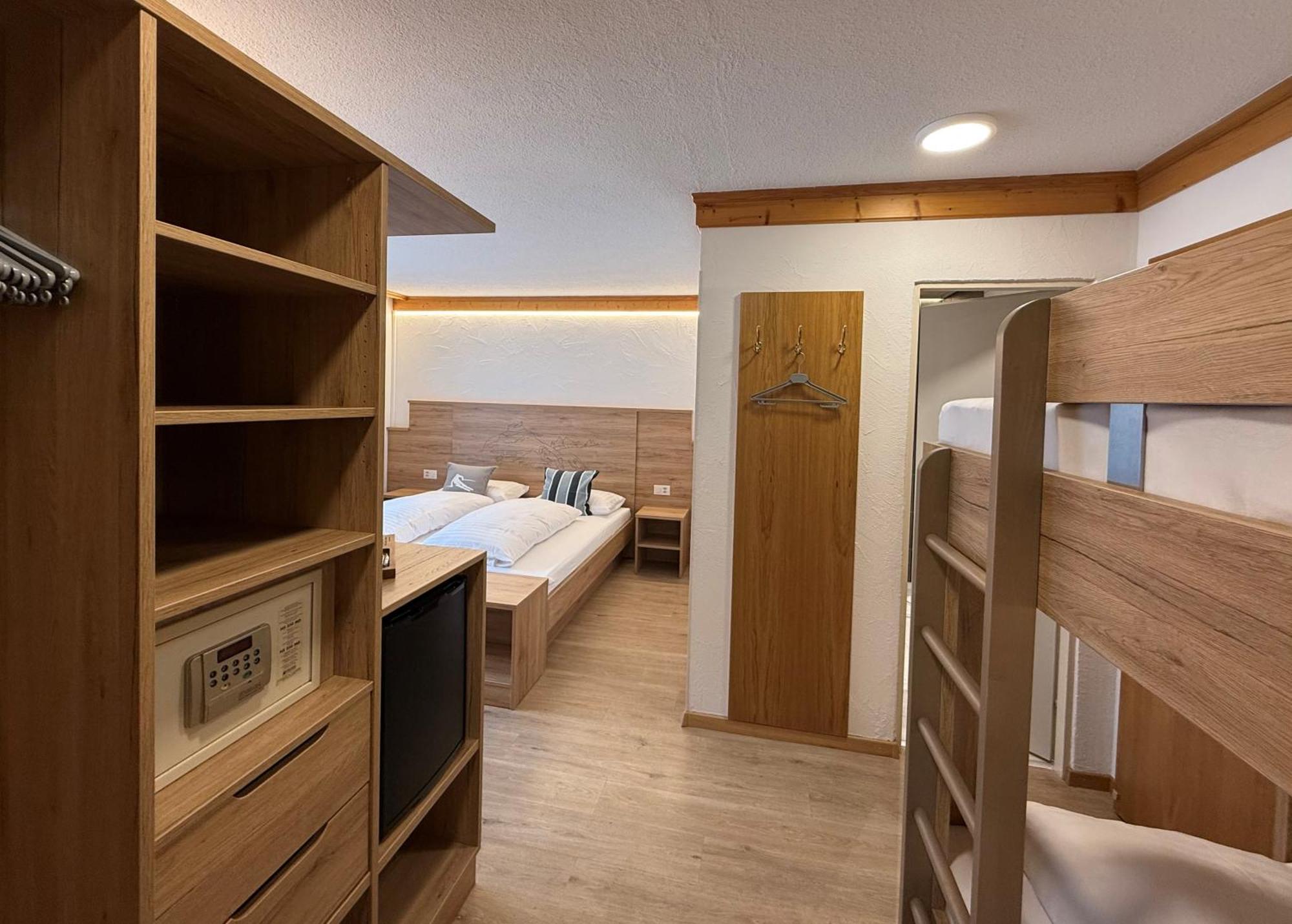 Hotel Crystal Engelberg Bagian luar foto